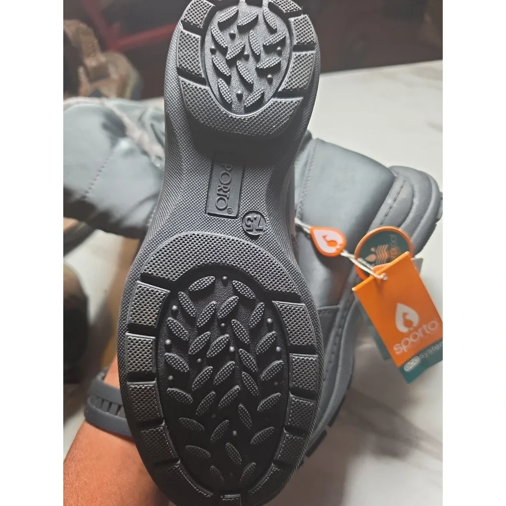 Thermo Lite Waterproof Women's gray Totes Boots Size 9.5